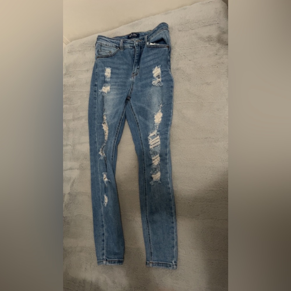 medium wash skinny jeans,size5